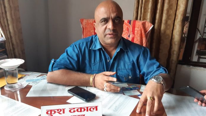 कामनपा २९ का वडाध्यक्षमाथि १२ रोपनी सरकारी जग्गा हिनामिना गरेको आरोप, निलम्बन गरी कारबाहीको माग